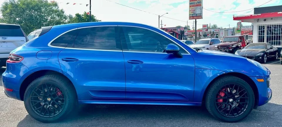 2015 Porsche Macan - Image 2 of 15
