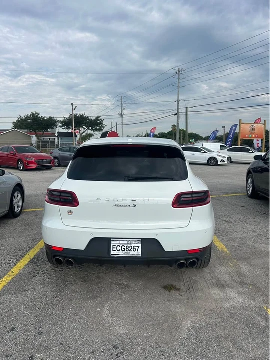 2015 Porsche Macan - Image 3 of 14