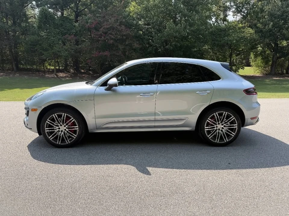2015 Porsche Macan - Image 3 of 20