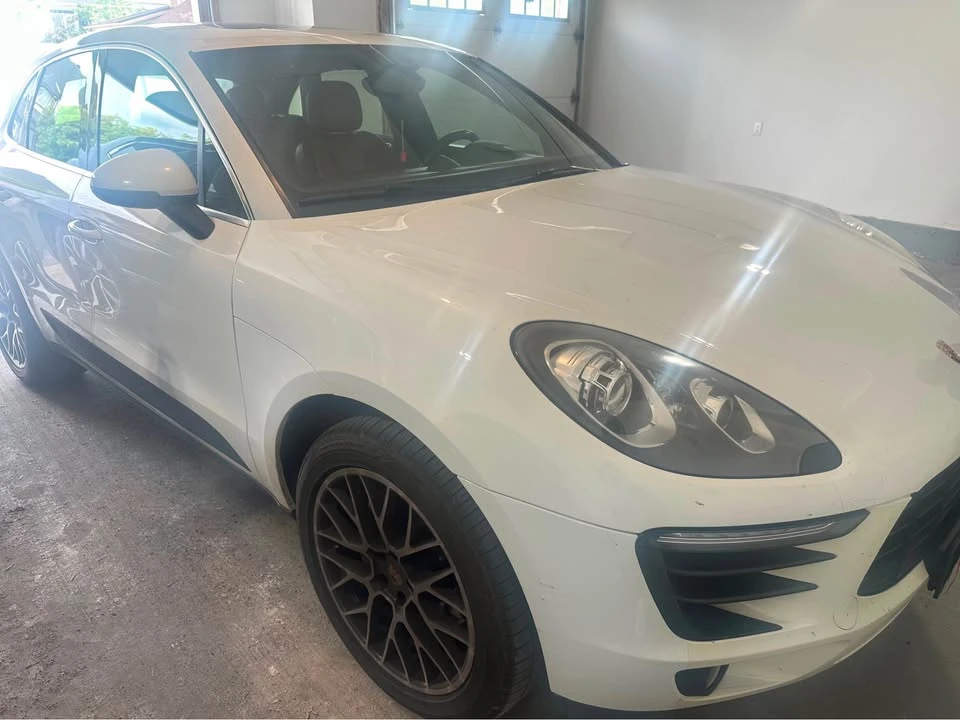 2015 Porsche Macan - Image 5 of 8
