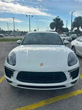 2015 Porsche Macan
