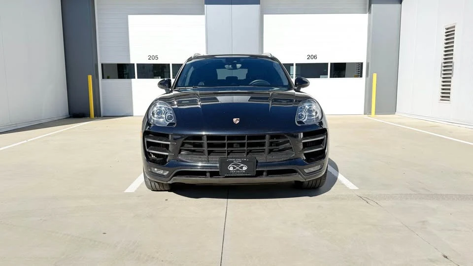 2015 Porsche Macan - Image 2 of 20