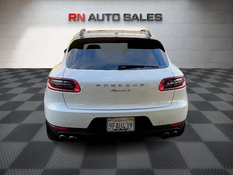 2015 Porsche Macan - Image 6 of 20