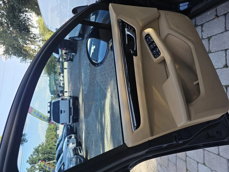 2015 Porsche Macan - Image 11 of 18