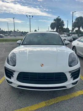 2015 Porsche Macan