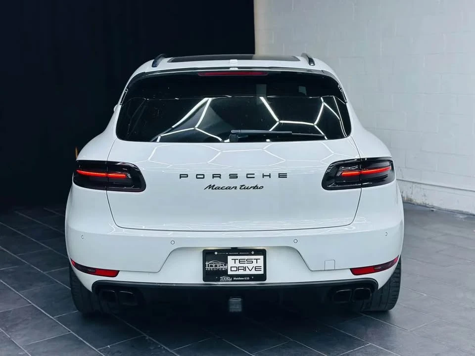 2015 Porsche Macan - Image 2 of 4