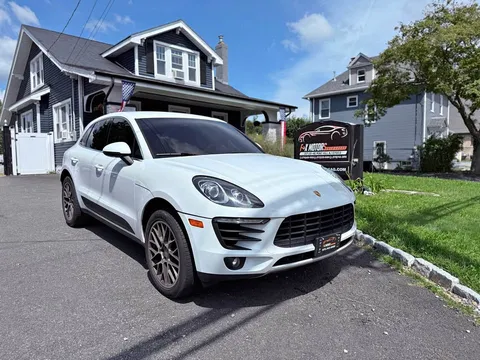 2015 Porsche Macan S