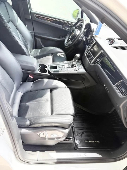 2015 Porsche Macan S - Image 8 of 13