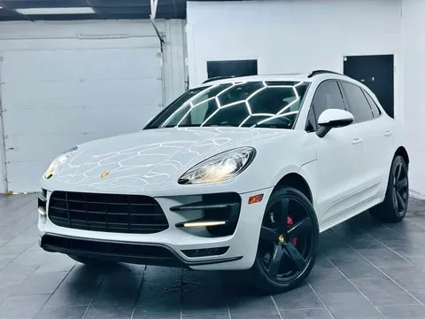 2015 Porsche Macan