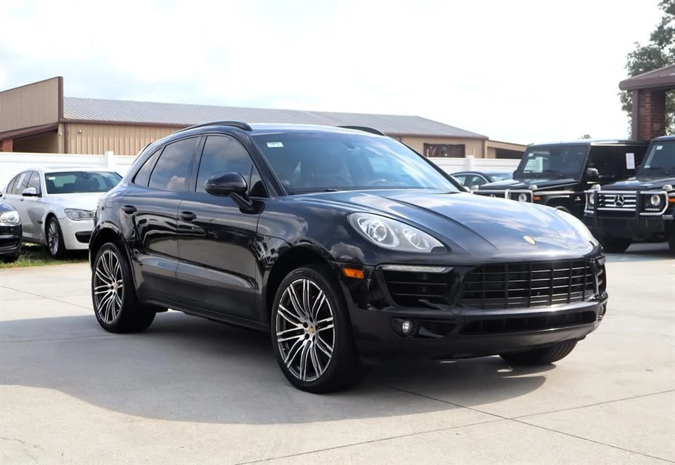 2015 Porsche Macan - Image 9 of 20