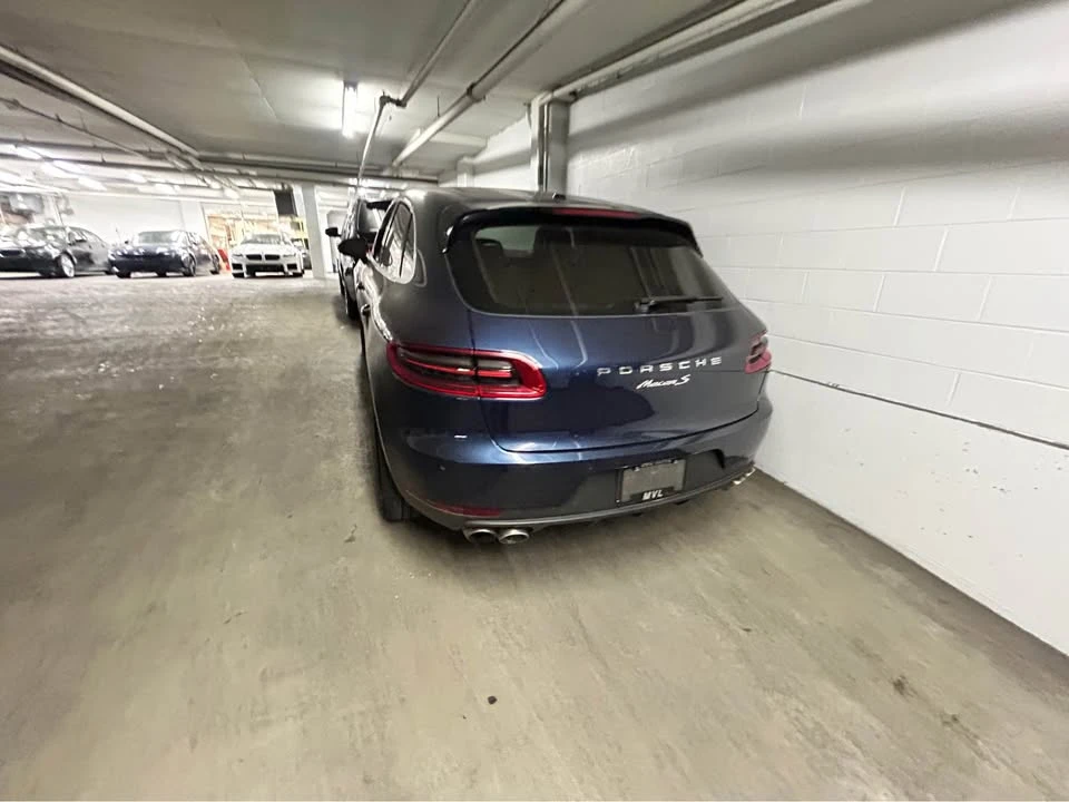 2015 Porsche Macan - Image 4 of 17