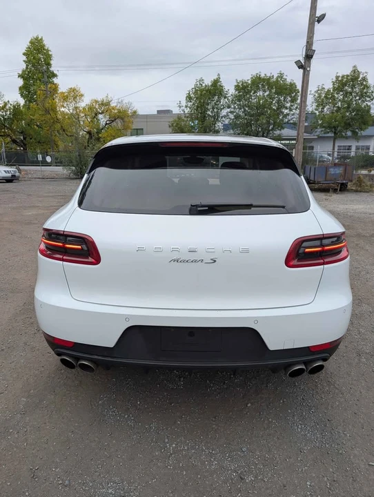 2015 Porsche Macan - Image 5 of 12