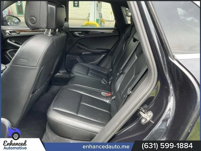 2015 Porsche Macan - Image 18 of 20