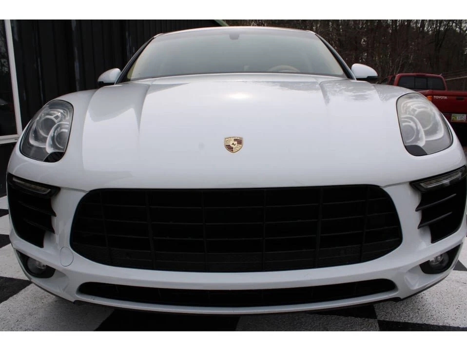 2015 Porsche Macan - Image 10 of 20