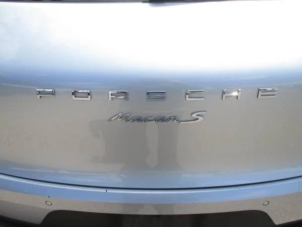 2015 Porsche Macan - Image 7 of 18