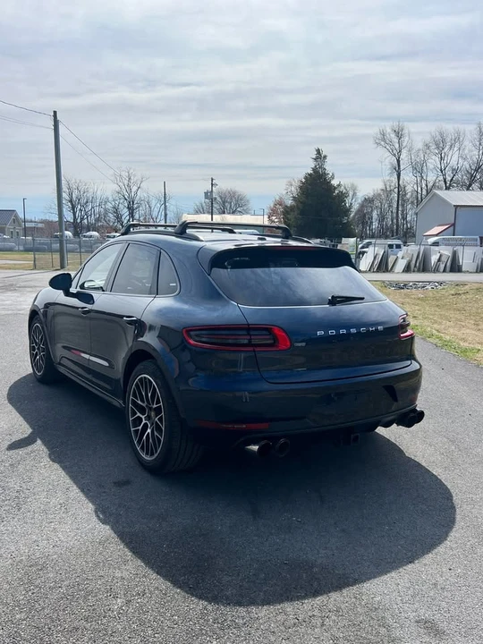 2015 Porsche Macan - Image 3 of 18