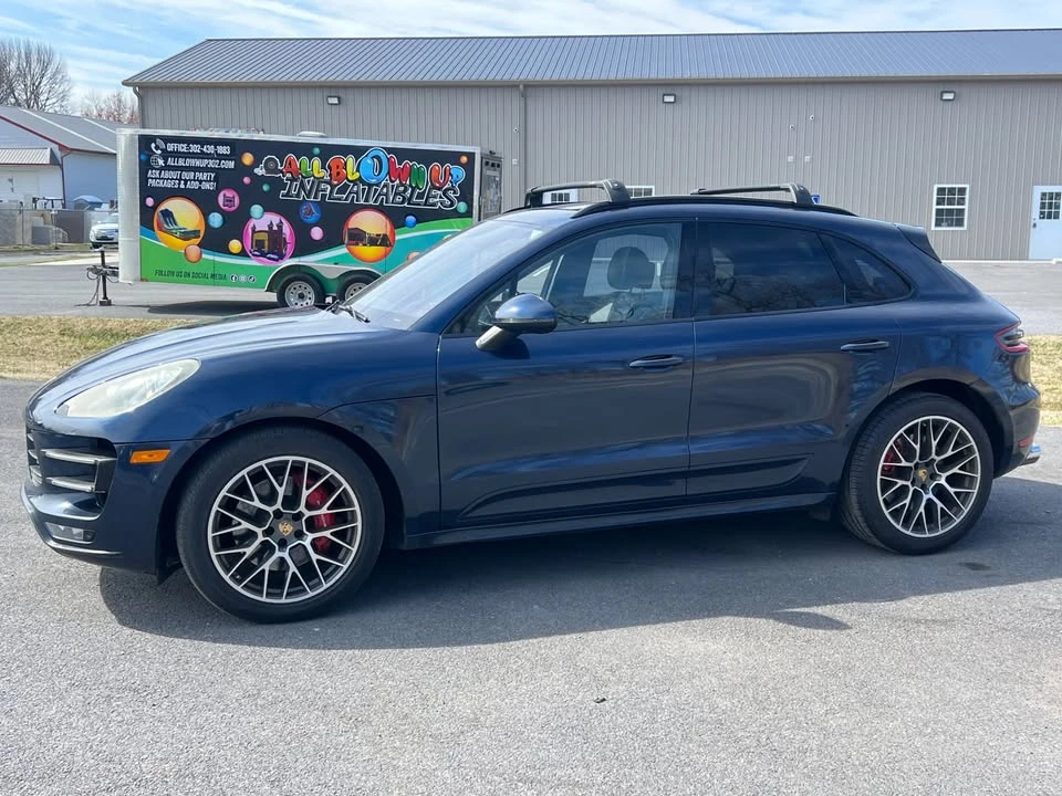 2015 Porsche Macan - Image 2 of 18
