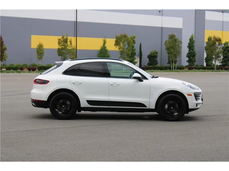 2015 Porsche Macan - Image 4 of 20