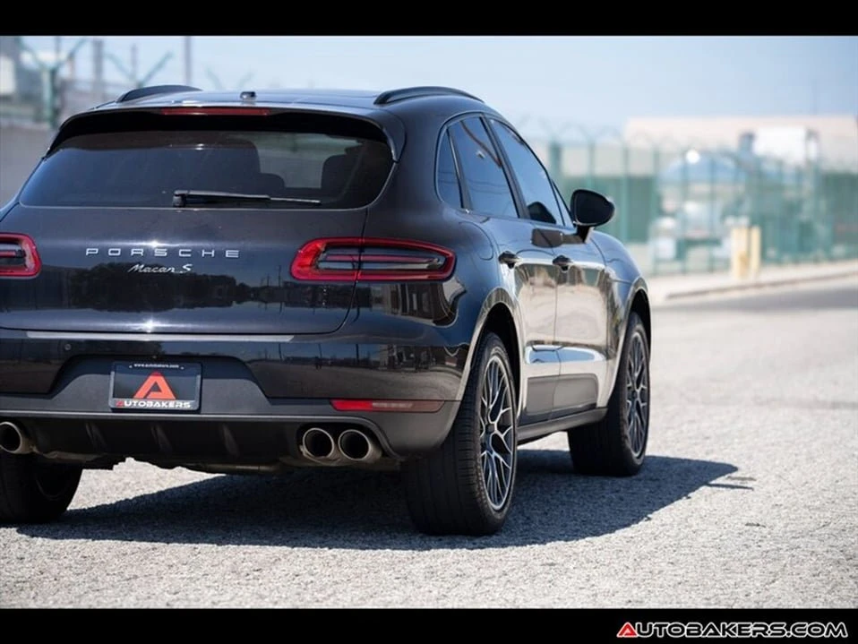 2015 Porsche Macan - Image 10 of 20