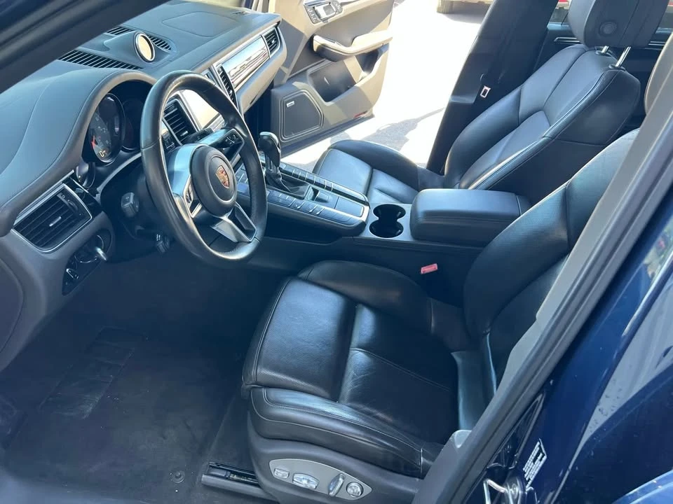2015 Porsche Macan - Image 13 of 20