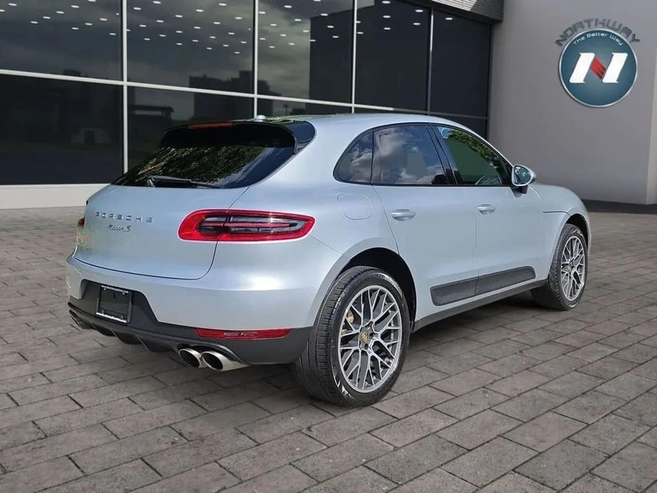 2015 Porsche Macan - Image 5 of 18