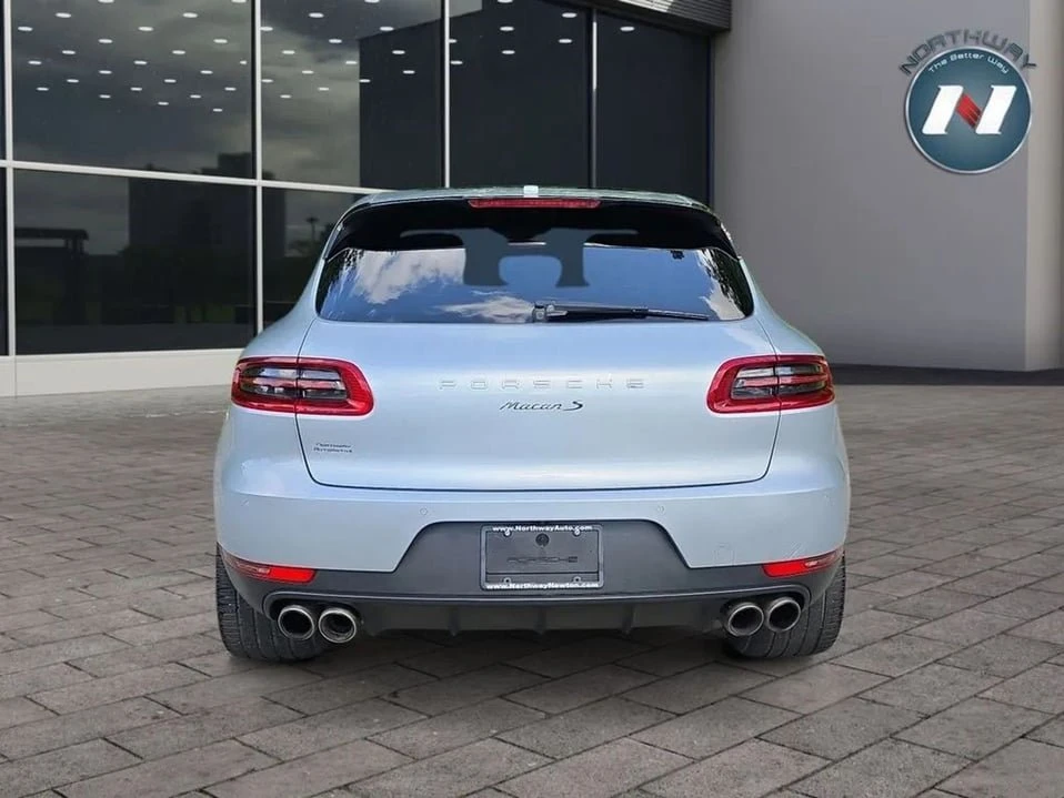 2015 Porsche Macan - Image 4 of 18