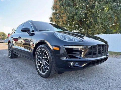 2015 Porsche Macan