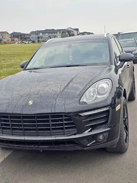 2015 Porsche Macan S