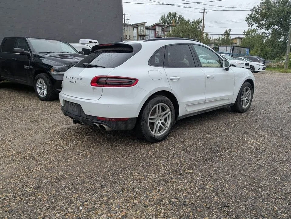 2015 Porsche Macan S - Image 5 of 13