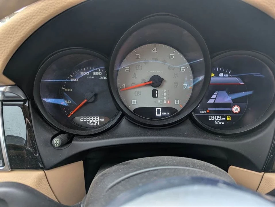 2015 Porsche Macan S - Image 11 of 13