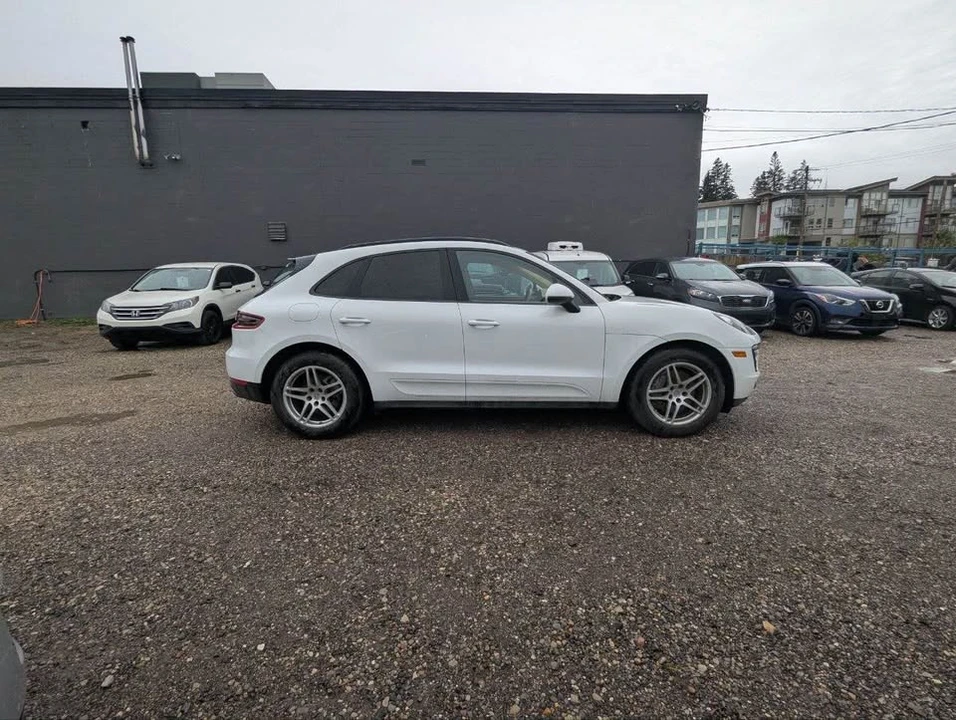 2015 Porsche Macan S - Image 4 of 13