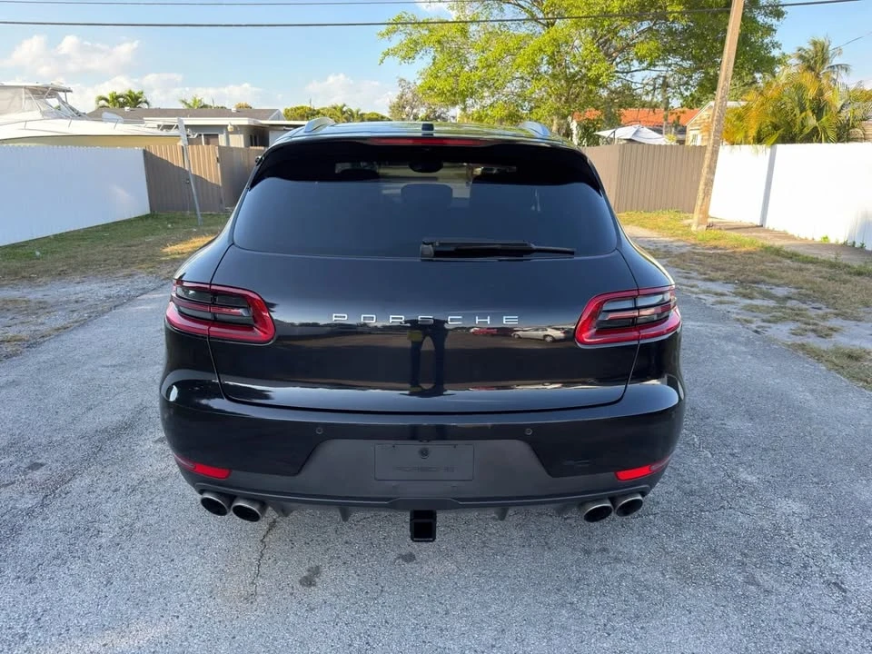 2015 Porsche Macan - Image 12 of 20