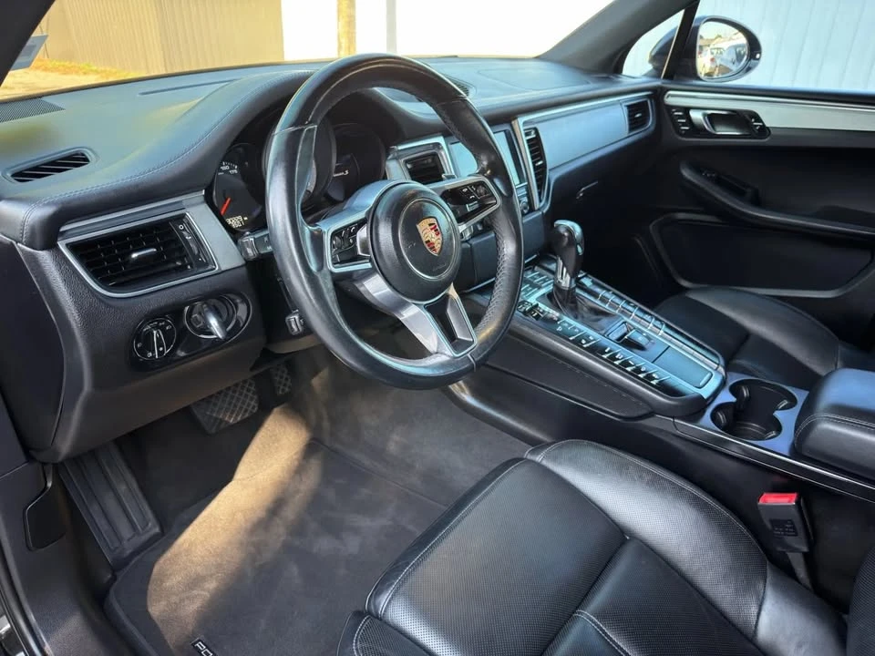 2015 Porsche Macan - Image 6 of 20