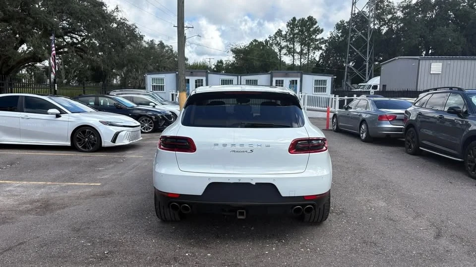 2015 Porsche Macan - Image 3 of 13