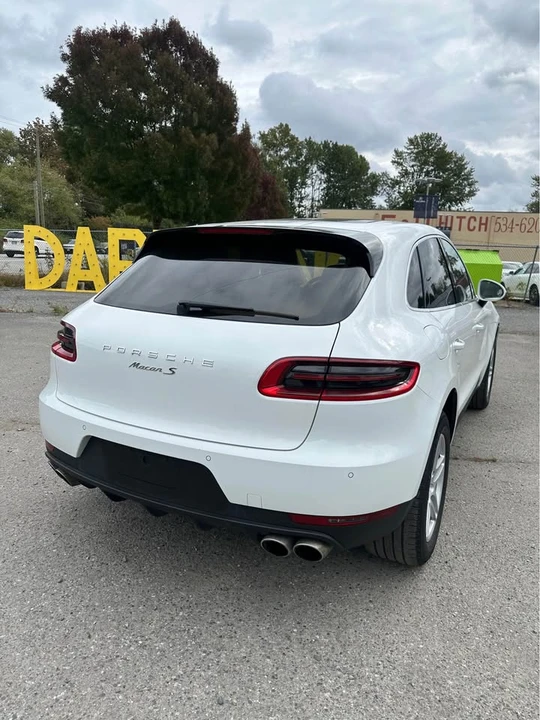 2015 Porsche Macan - Image 3 of 12