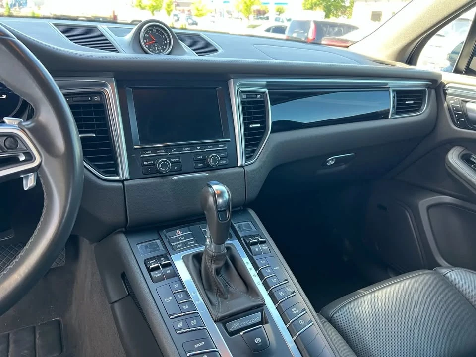 2015 Porsche Macan - Image 20 of 20