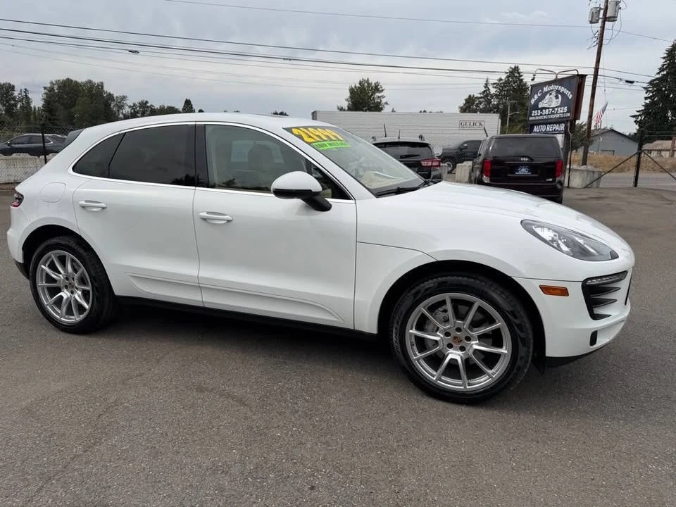 2015 Porsche Macan - Image 3 of 20