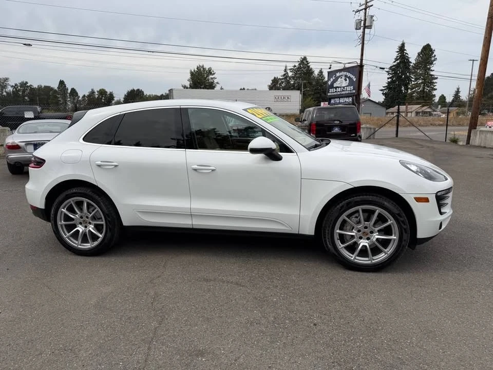 2015 Porsche Macan - Image 4 of 20