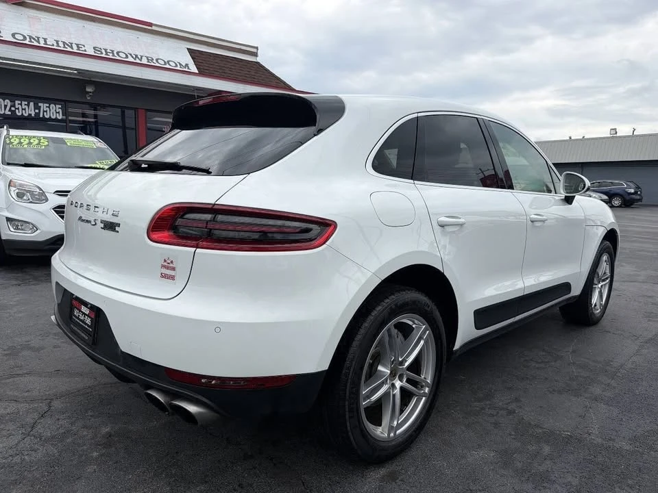 2015 Porsche Macan - Image 12 of 20