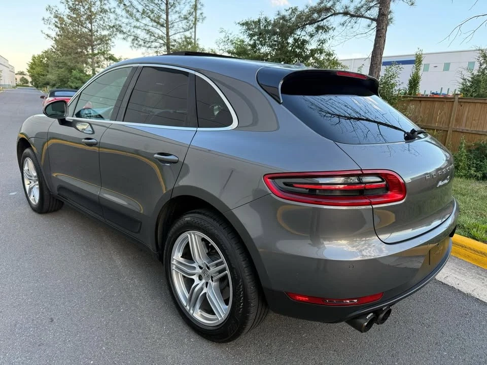2015 Porsche Macan - Image 3 of 20