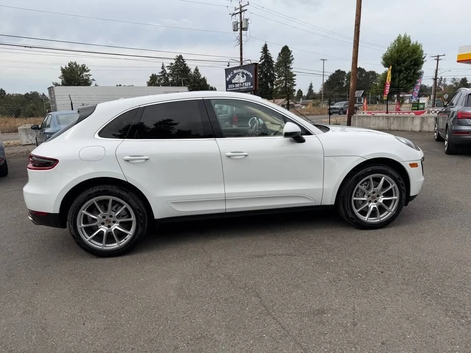 2015 Porsche Macan - Image 5 of 20