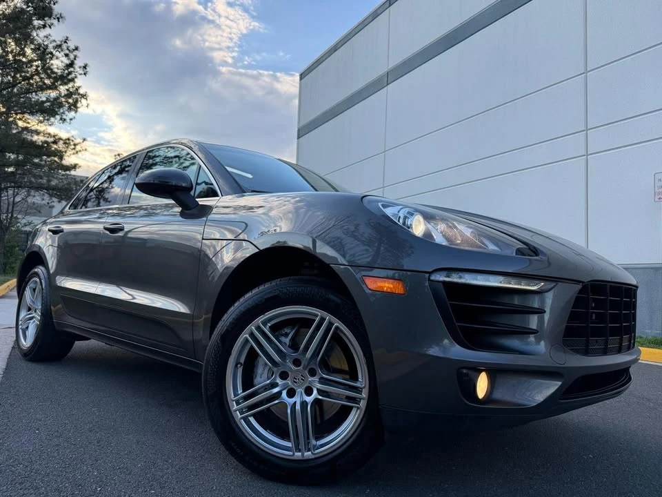 2015 Porsche Macan - Image 14 of 20