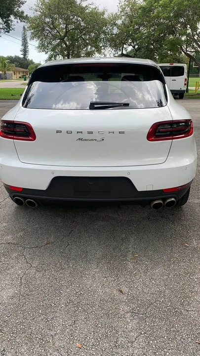 2015 Porsche Macan - Image 7 of 12
