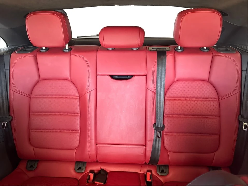2015 Porsche Macan - Image 15 of 20
