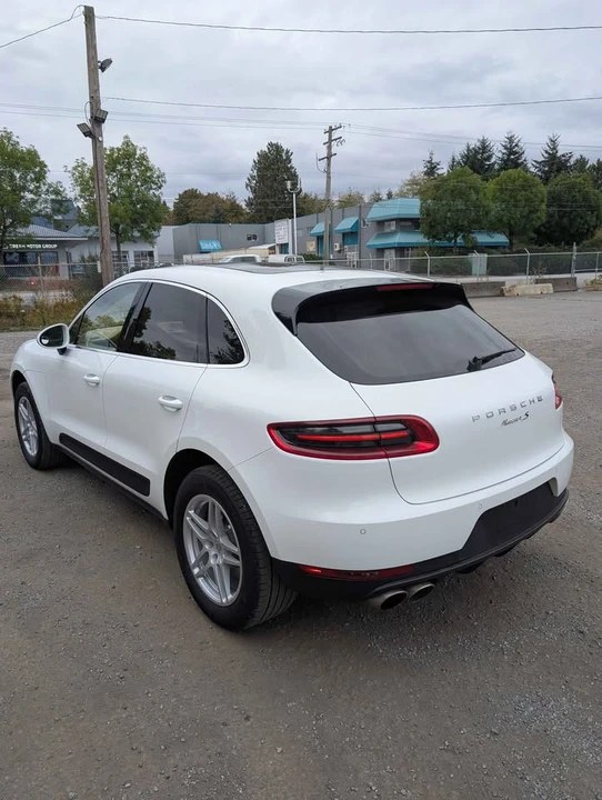 2015 Porsche Macan - Image 6 of 12
