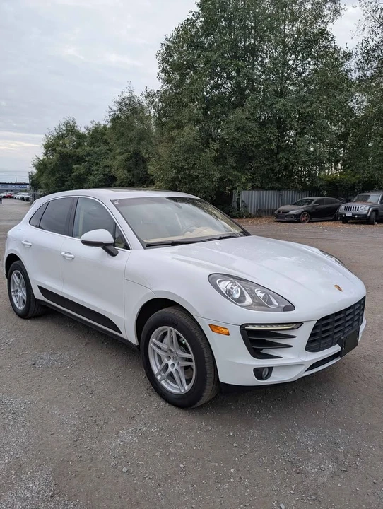 2015 Porsche Macan - Image 4 of 12