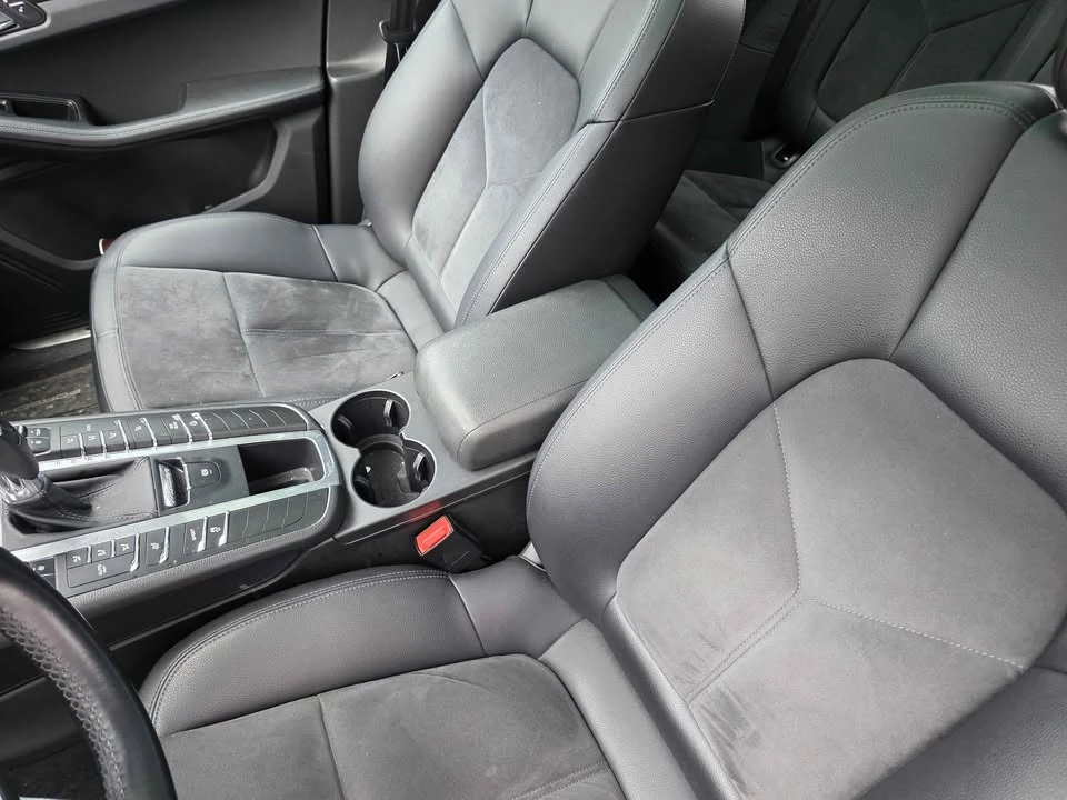 2015 Porsche Macan - Image 8 of 12