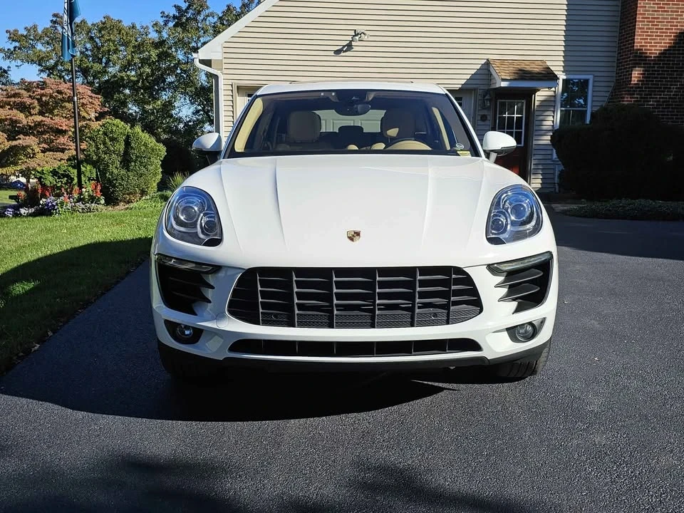 2015 Porsche Macan S - Image 2 of 10