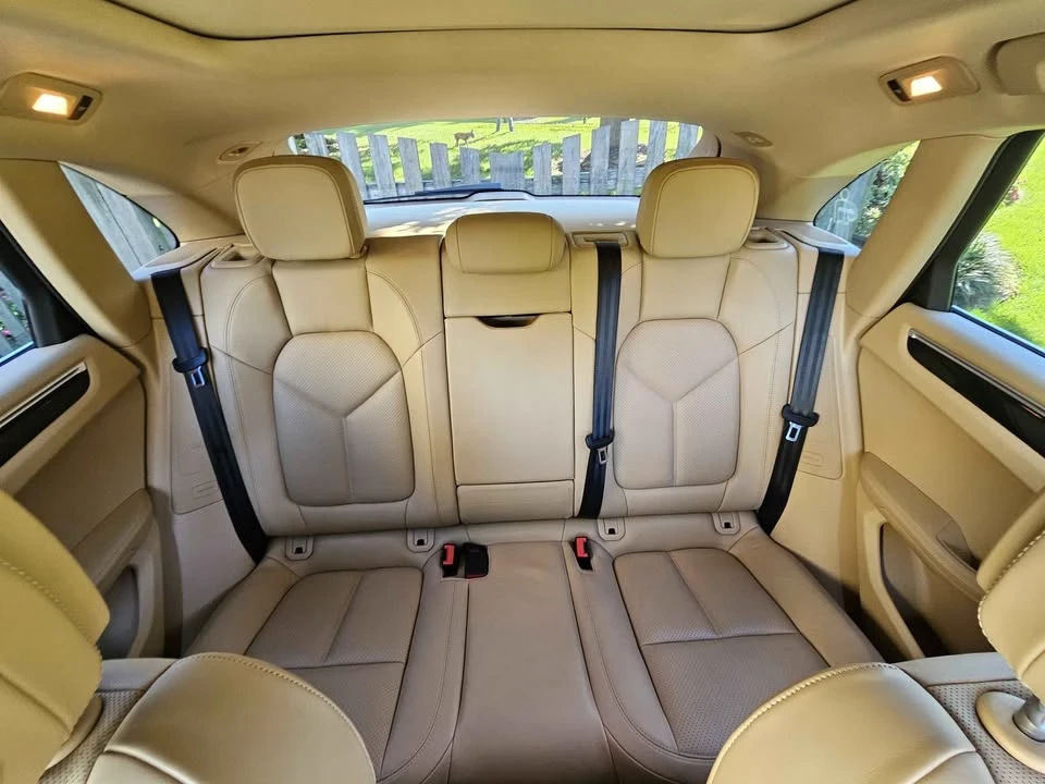 2015 Porsche Macan S - Image 9 of 10