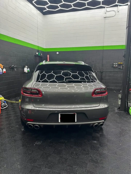 2015 Porsche Macan S - Image 14 of 20